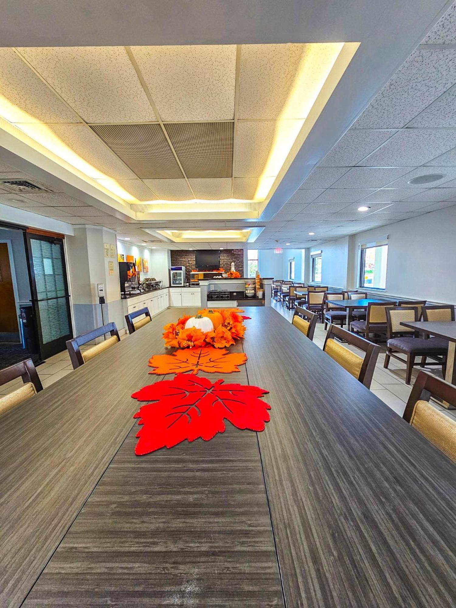 Comfort Inn Hyannis - Cape Cod Εξωτερικό φωτογραφία