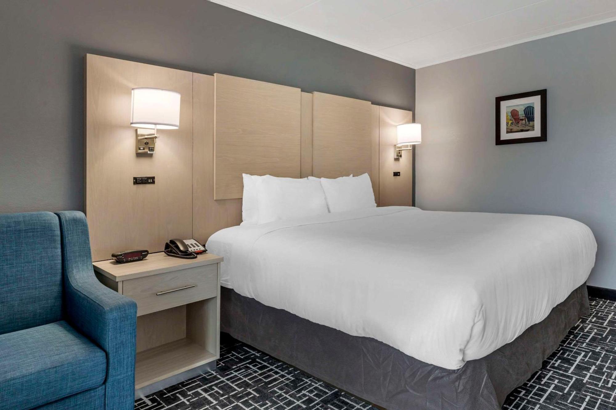Comfort Inn Hyannis - Cape Cod Εξωτερικό φωτογραφία